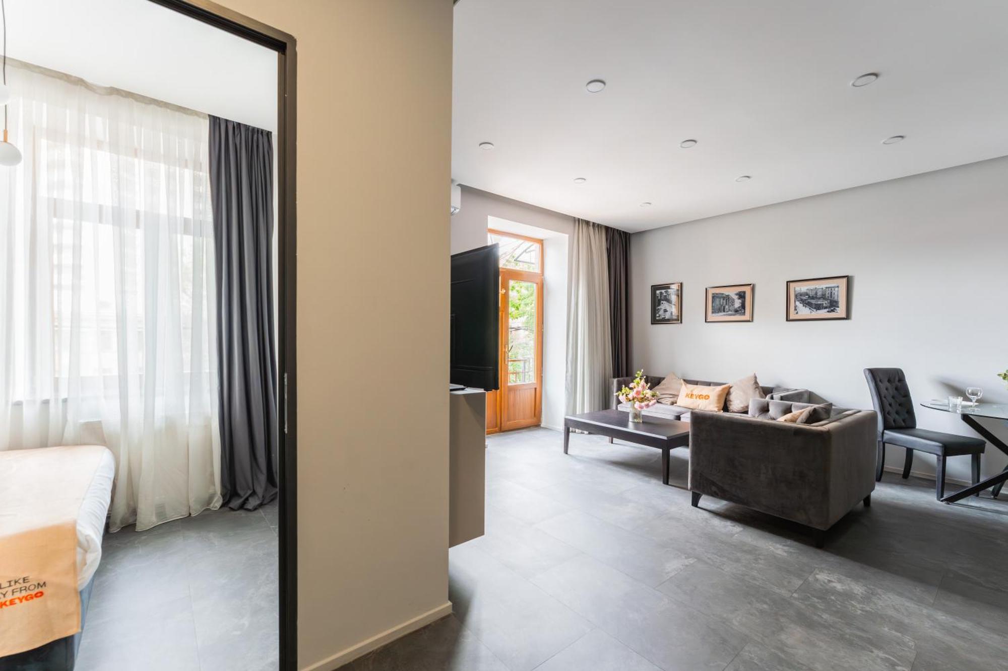 Designed 1Br Balcony To Saryan St Self-Enrty Keygo 29 Daire Erivan Dış mekan fotoğraf